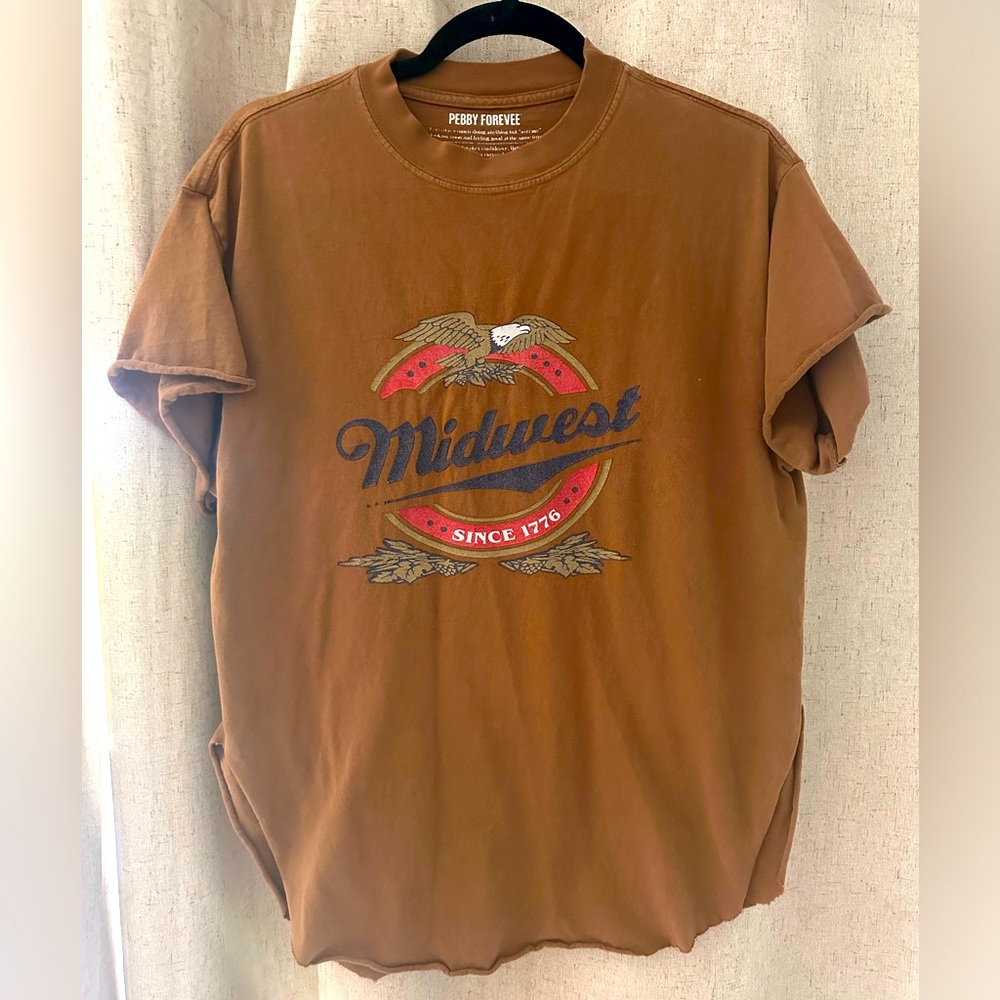 Pebby Forevee side slit tee